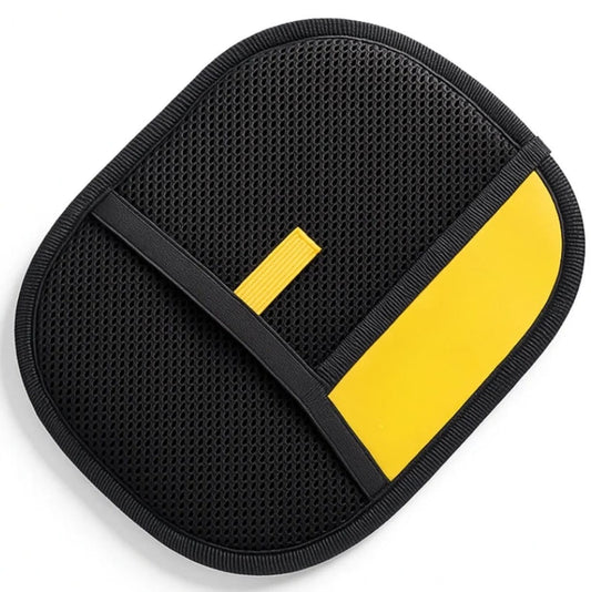 כפפת GADGPET – הפתרון לפרווה בכל מקום!